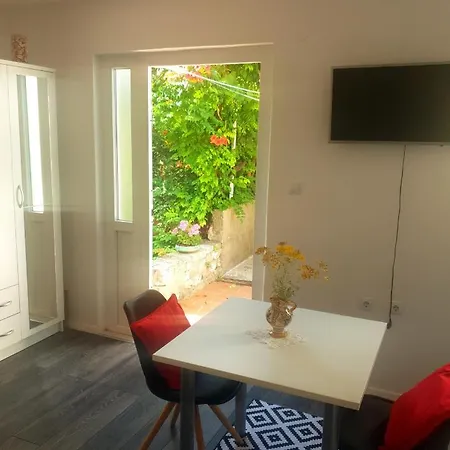 Apartman Studio Bloom